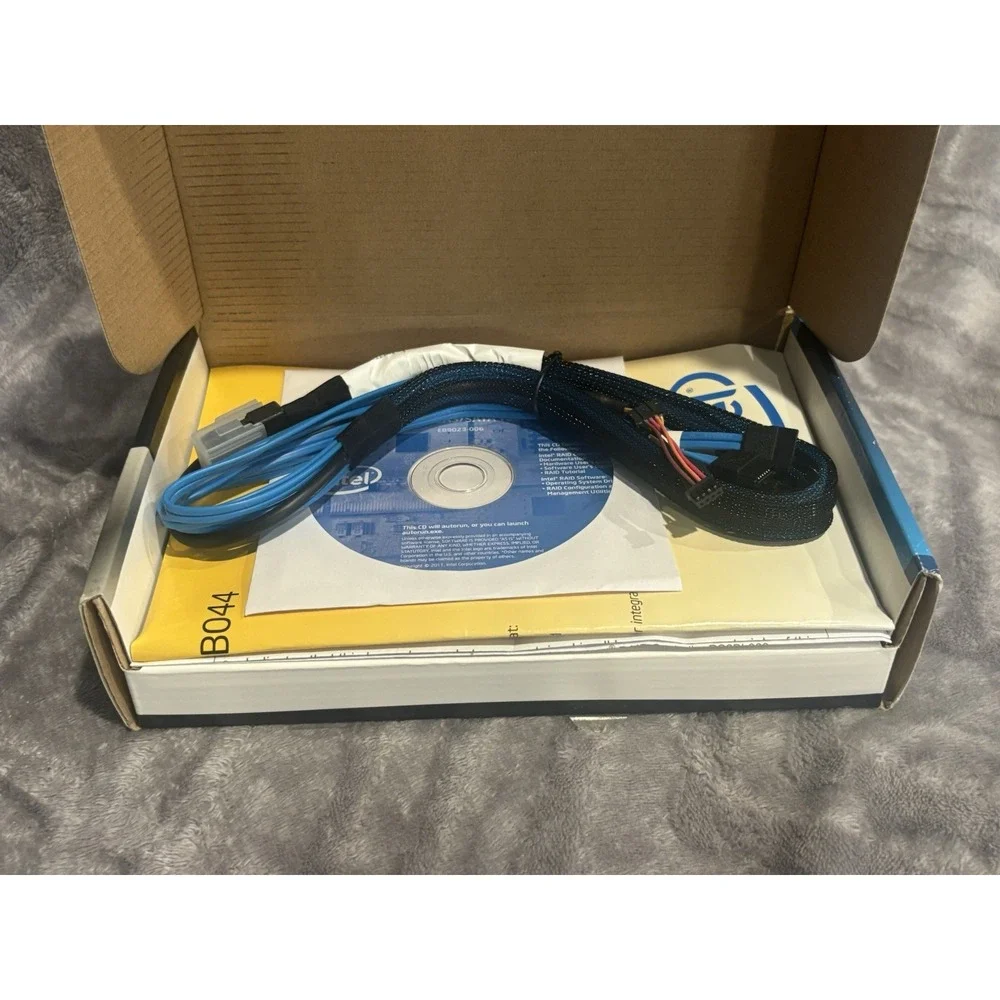 Intel RAID Controller RS2MB044 Storage SATA Card HSC New Open Box - Picture 5 of 8